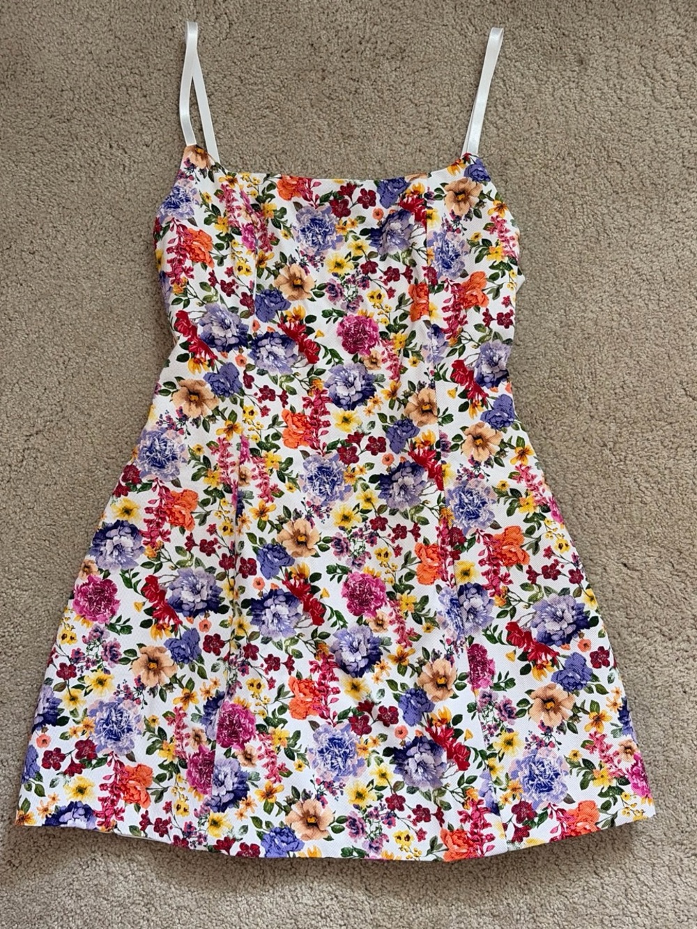 NWT Olivaceous White Floral Spaghetti-Strap Mini Dress